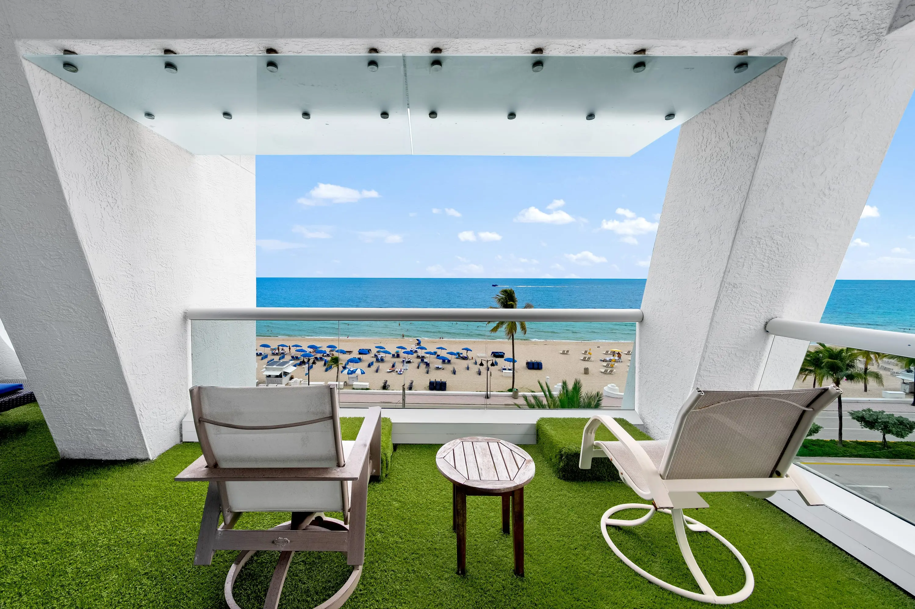 551 N Fort Lauderdale Beach Blvd, Residence R407